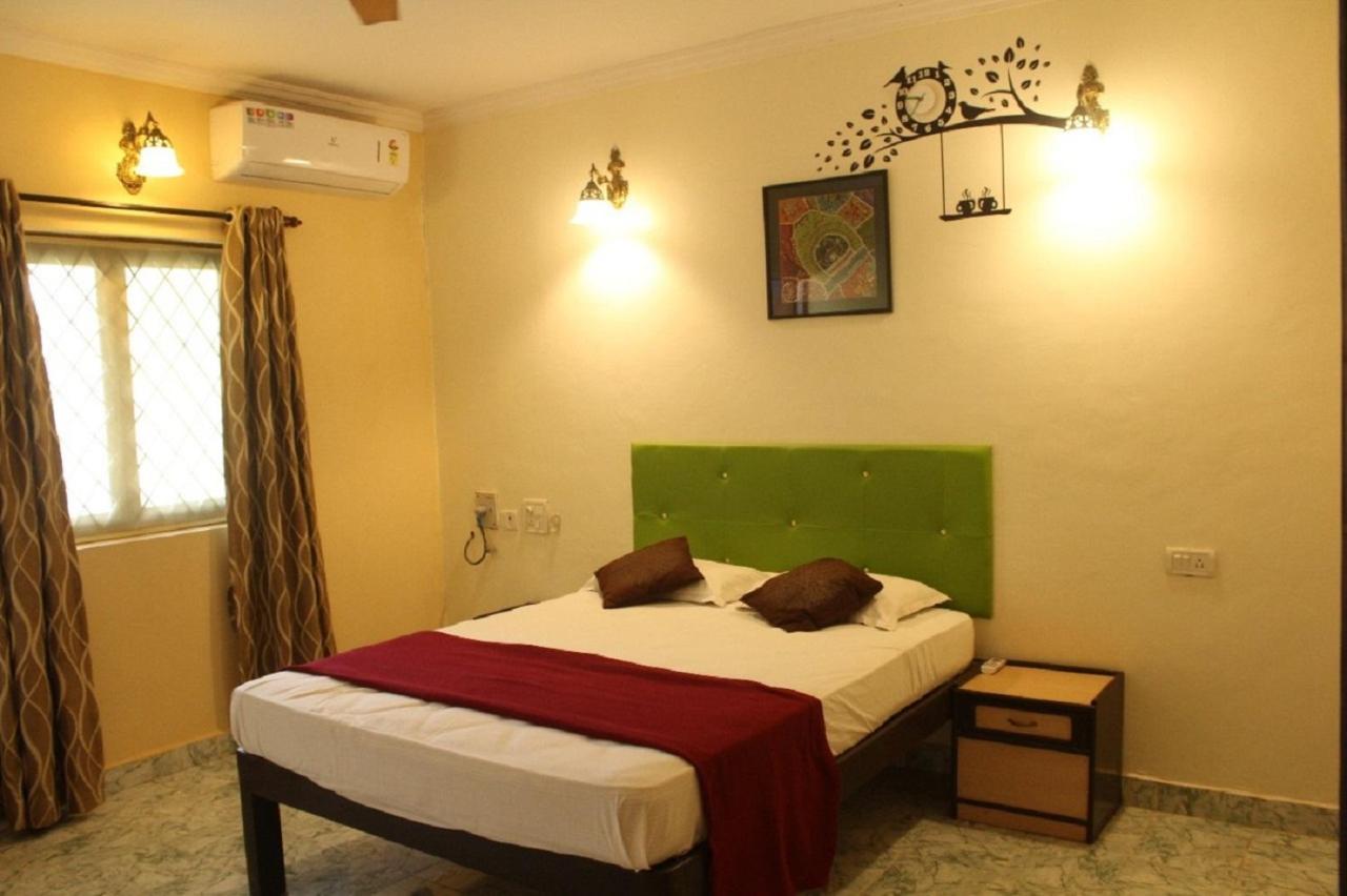 Dona Julia Beach Resort Calangute Buitenkant foto